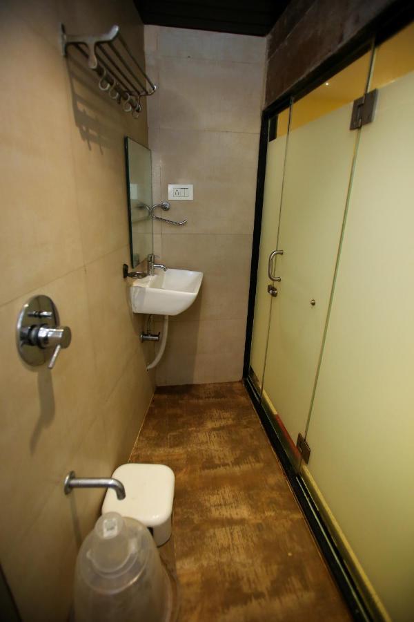 Hotel Garden Creek Residency - Near To Mumbai International Airport Exterior foto