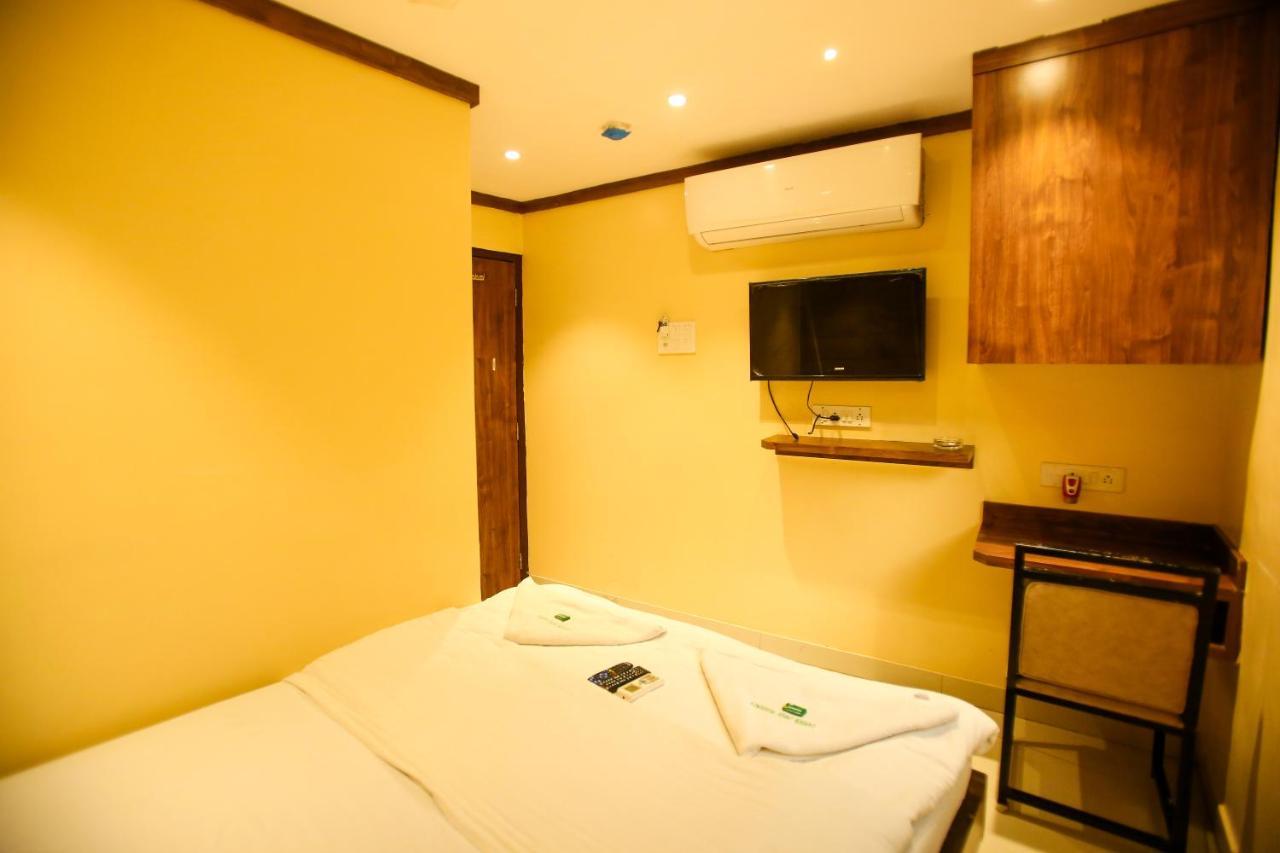 Hotel Garden Creek Residency - Near To Mumbai International Airport Exterior foto